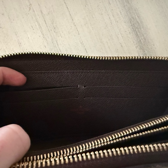 Louis Vuitton Checkered Brown Wallet - Picture 4 of 4